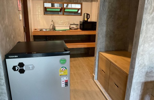 Thong Sala Hostel | Araya Boutique Hotel
