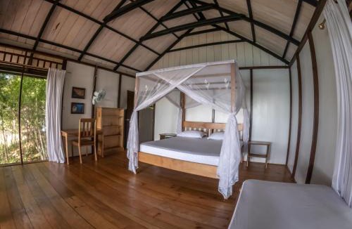 Bomba Hotel | Araya Dive Resort Togean