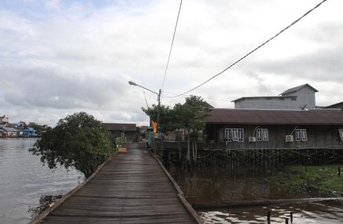Pangkalan Bun House | Arut Riverside Guesthouse