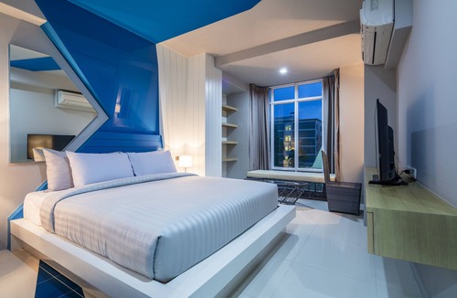 Phlabphla Hotel | Atelier Suites