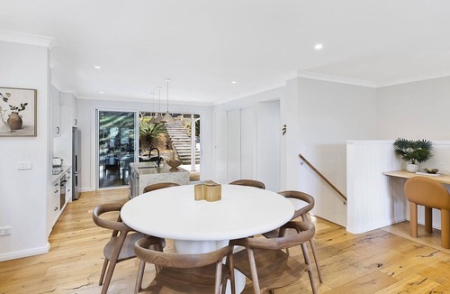 Avoca Beach House | AVOCA BEACH HOUSE - STYLISH RETREAT