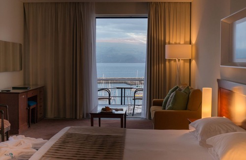Horta Hotel | Azoris Faial Garden