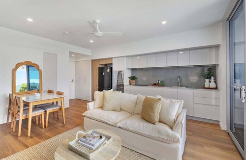 Bokarina Apartment | Azzure Beachside Bokarina Escape