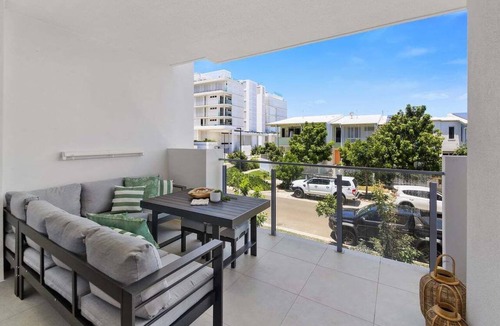 Bokarina Apartment | Azzure Beachside Bokarina Escape