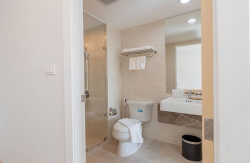 Anusawari Hotel | B2 Don Mueang Premier Hotel