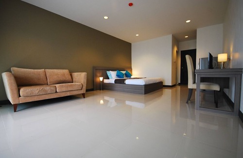 Chatuchak Hotel | Baan Mi-Na