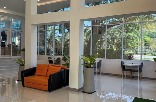Warin Chamrap Hotel | Baan Suan Khunta Golf Resort