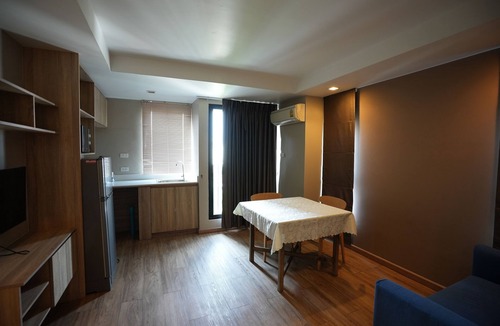 Din Daeng Hotel | Baan Tanwa - MRT Ratchadapisek