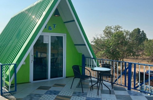 Sirindhorn Villa | Baan Thammarot View