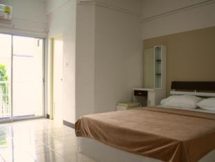 Sing Buri Hotel | Baanbudsarin Apartment