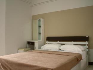 Sing Buri Hotel | Baanbudsarin Apartment