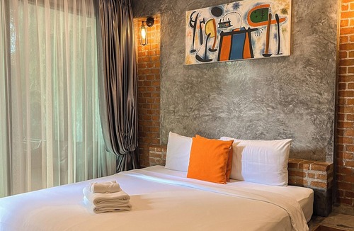 Chalong Hotel | Baanmee Phuket Sha Plus