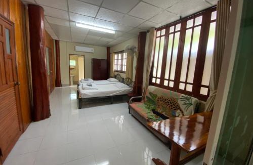 Pua House | Baanpak Chomdoi