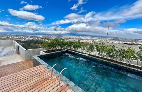 Rohrmoser Apartment | Babylon, 15th Floor, Nunciatura