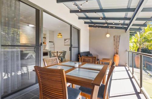 Rainbow Beach House | Baden 52 Rainbow Shores. Aircon. Wifi