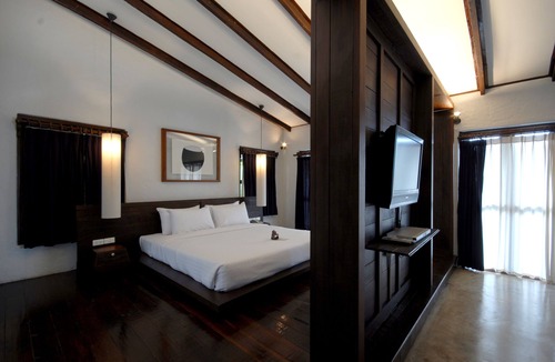 Thapae Hotel | Banthai Village