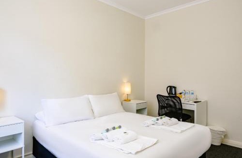 Chippendale Hotel | Bar Broadway
