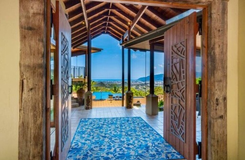 Bayview Heights Villa | Barong luxury private estate with expansive views over Cairns. Unrivalled