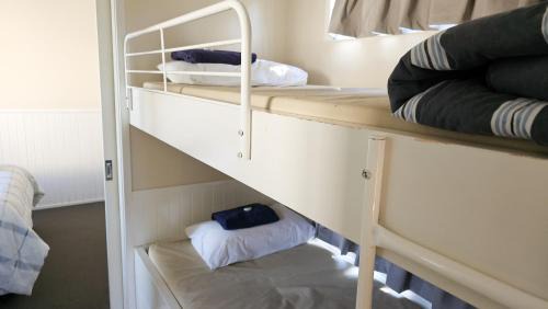 Barrack Heights Resort | Barrack Point Holidays