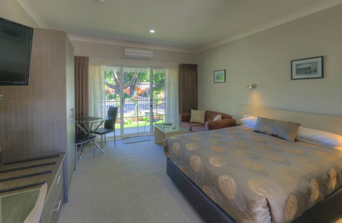 Bright Hotel | Barrass's John Bright Motor Inn