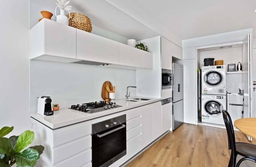Broadbeach Resort | Beach, Dining & Style | Broadbeach