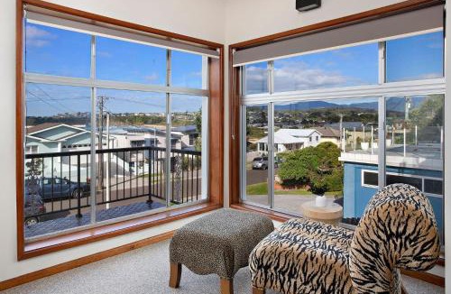 Kiama Downs House | Beach House on Johnson, Kiama