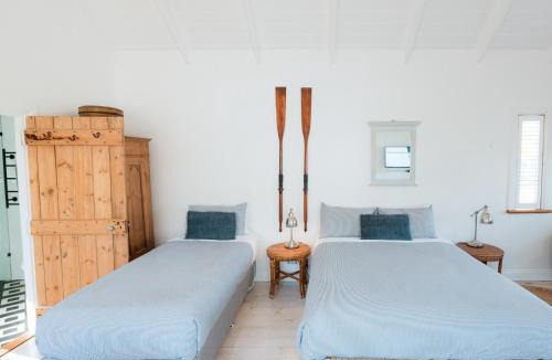Middleton Cabin | Beach Huts Middleton