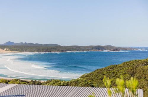 Boat Harbour House | Beach View At One Mile 8, 26 One Mile Close - Views, Infinity complex pool & Wi-Fi