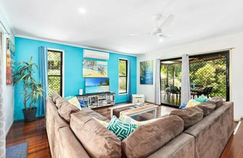Rainbow Beach House | Beachcomber - Rainbow Shores