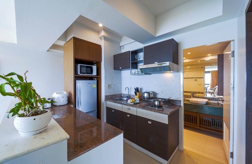 Khao Takiab Condo | Beachfront 2 bed Condo with Seaview! (BW2)