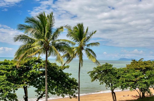 Trinity Beach Apartment | Beachfront Apartments on Trinity Beach