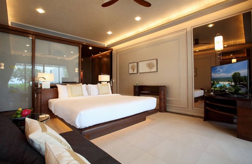 Cha-am Hotel | Beachfront Pool Suite Ground Floor