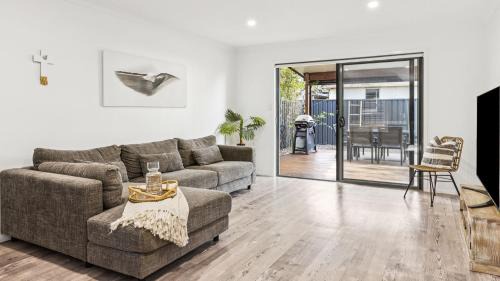 Yamba House | Beachside 24 - Pet Friendly Holiday Home - Holiday Yamba