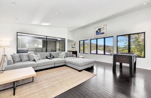 Avoca Beach House | Beachy Keen at Avoca with Private Magnesium Pool