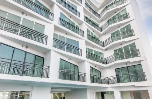 Surat Thani Hotel | Bear & Bird Hotel โรงแรม แบร์ แอนด์ เบิร์ด