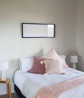 Maclean Apartment | Beautiful river view guesthouse