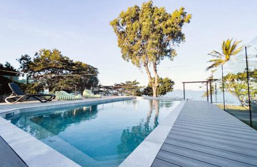 South Mission House | Bella Luna Beach Front 2 bed