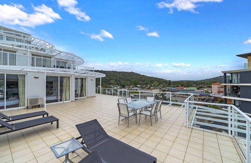 Ettalong Beach House | BELLA MARE - 2 Bedroom Ocean View Terrace Apt