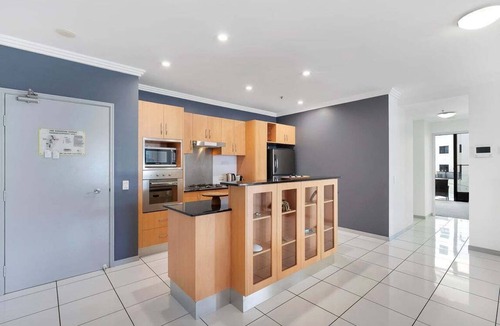Cairns Central Business District Apartment | Belle Escapes Ships & Sips
