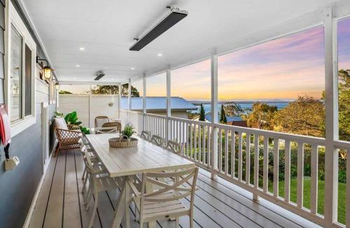 Vincentia House | 'Bethany Beach House' - Stunning Jervis Bay Views