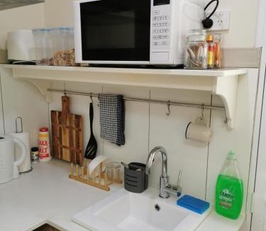 Cloverdale Apartment | BHA unit 5