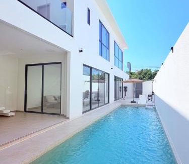 Na Kluea Villa | Blue House Beach Fun Pool BBQ Karaoke Billiards 4