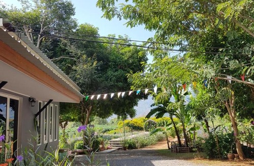 Tha Sao Resort | Blue Mountain Resort