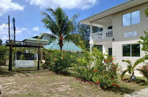 Amitie Apartment | Blue Sky Self Catering