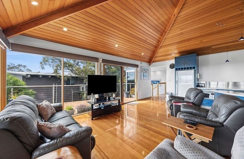 Anglesea House | Blue Water