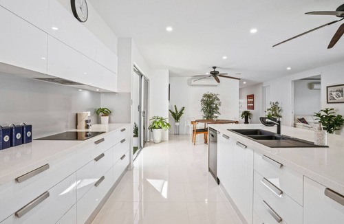 Trinity Park House | Bluewater Escape at Harbour Drive- Luxury Coastal Retreat with Private Pool | Family & Pet-Friendly