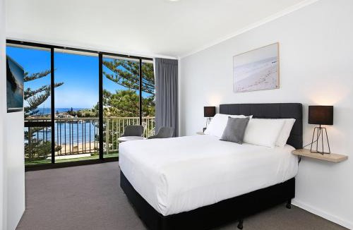 Wollongong Hotel | Boat Harbour Motel
