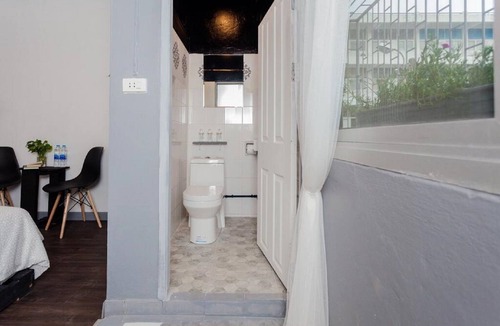 Wang Burapha Phirom House | Boho Twin Room with breakfast