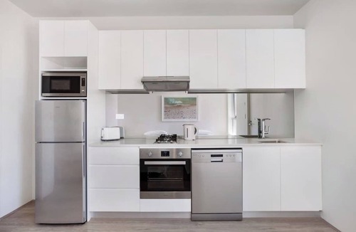 Bondi Apartment | BONDI BEACH STUDIOS: X