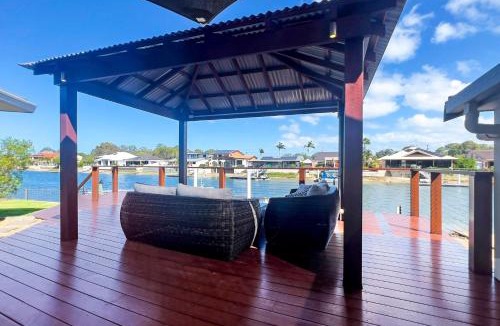 Maroochydore House | Book 4 Get 1 Free night till June 25th!